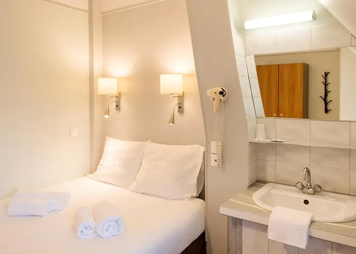 Marignan Hotel