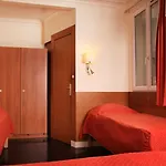 Szálloda Marignan *