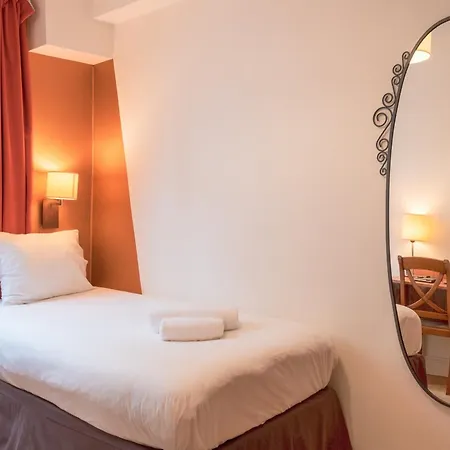 Marignan Отель *