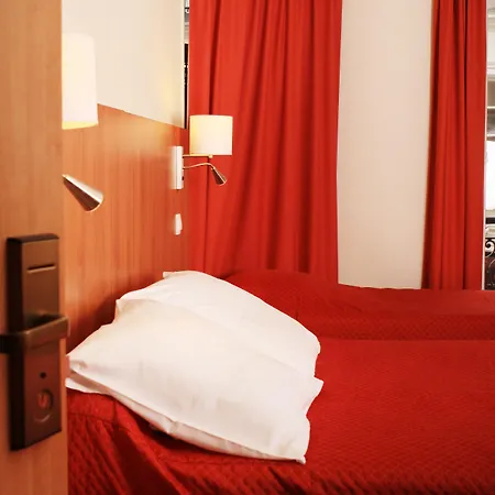 Marignan Hotel