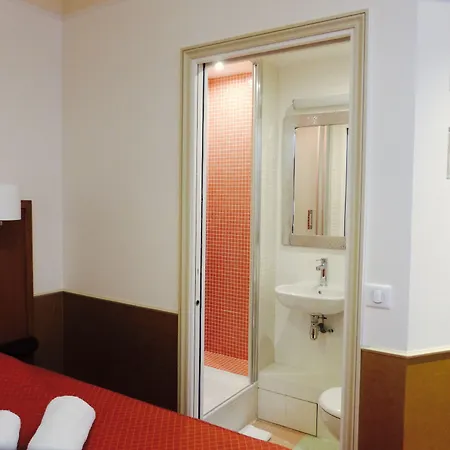 Marignan Szálloda *