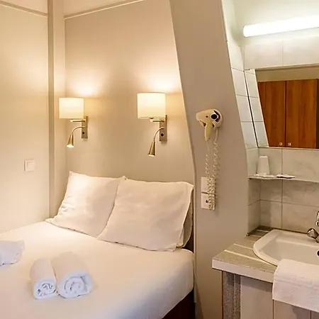 Marignan Hotel *