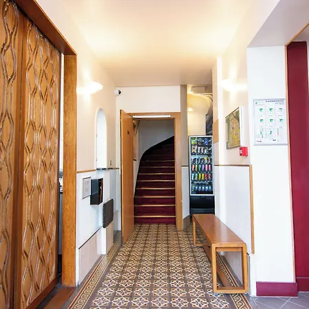 Marignan Hotell *