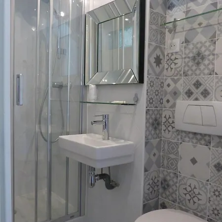 Marignan Szálloda *