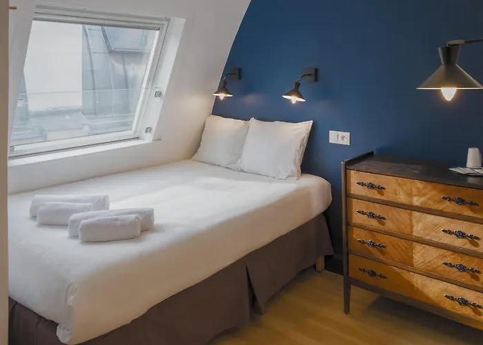 オテル　マリニャン パリ