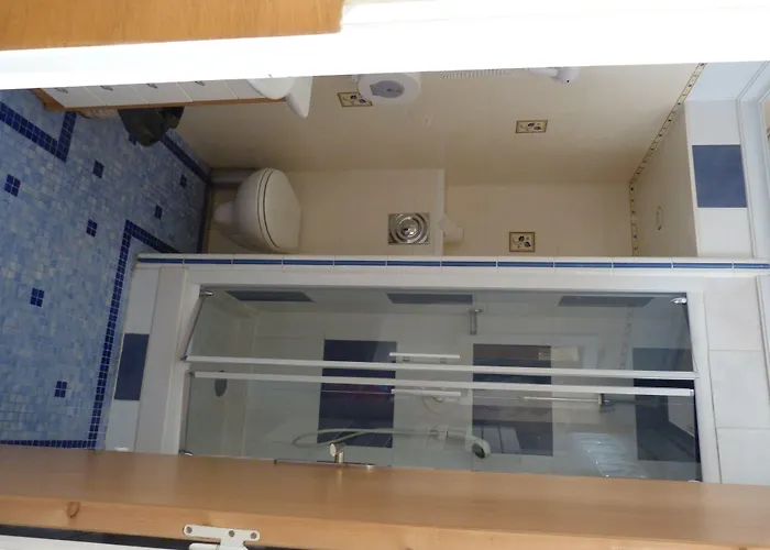 オテル　マリニャン パリ