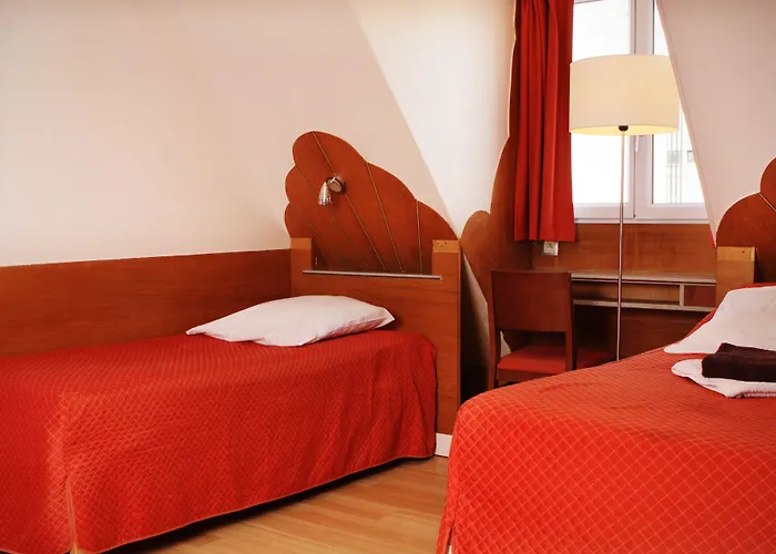 オテル　マリニャン *