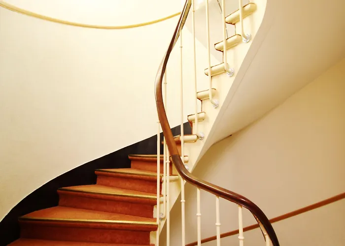 オテル　マリニャン