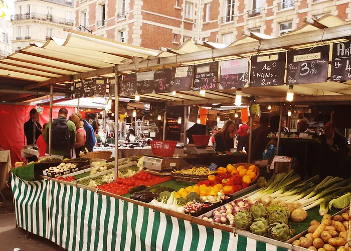 オテル　マリニャン ホテル パリ