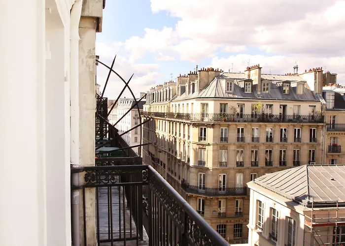 オテル　マリニャン ホテル