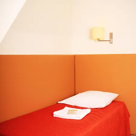 玛丽格南酒店 * 巴黎